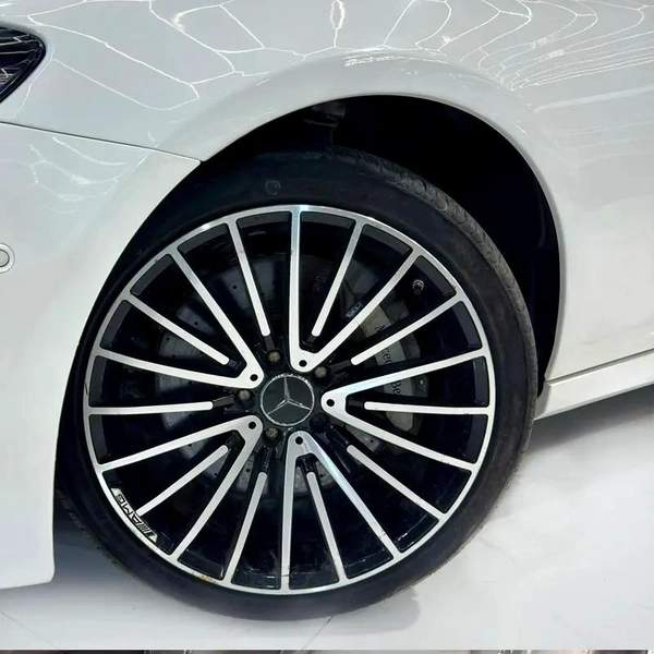 AED 2,252 P.M l 0% Downpayment l E350 AMG l Excellent Condition