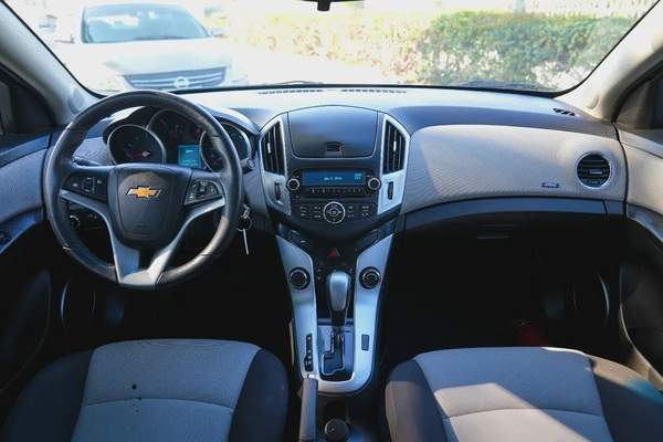 CHEVROLET CRUZE LS 2016!! GCC SPECS