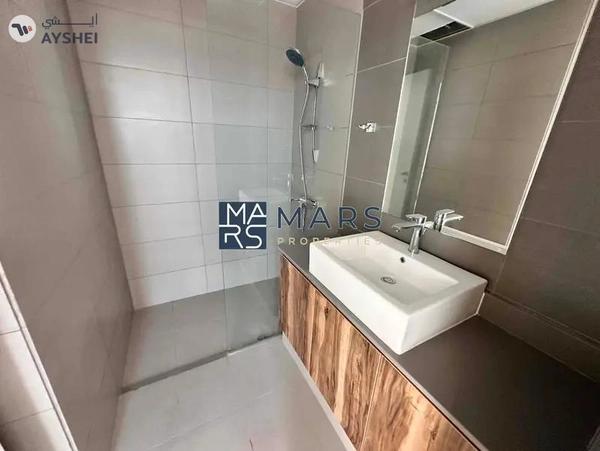 Brand new 1bhk with two washroom and open view