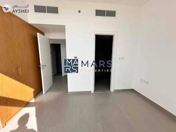 Brand new 1bhk with two washroom and open view