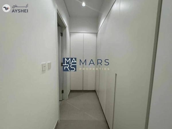 Limited offer 3 bedroom middle unit in Robinia for rent just in 140k