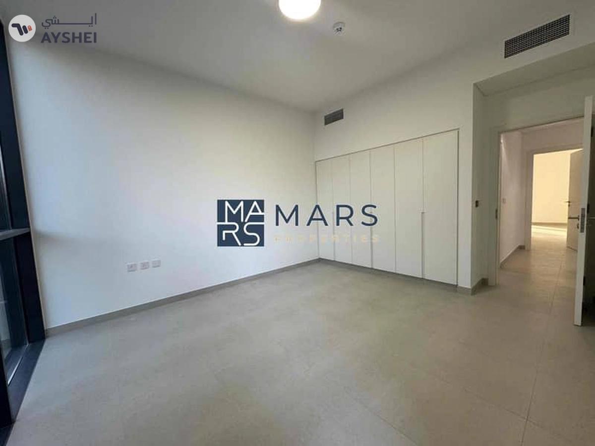 Limited offer 3 bedroom middle unit in Robinia for rent just in 140k-0-landscape