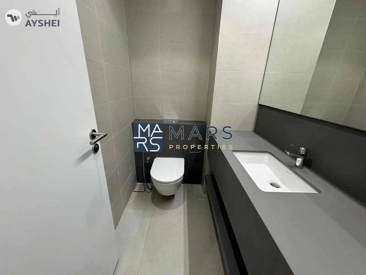 Limited offer 3 bedroom middle unit in Robinia for rent just in 140k-8-8