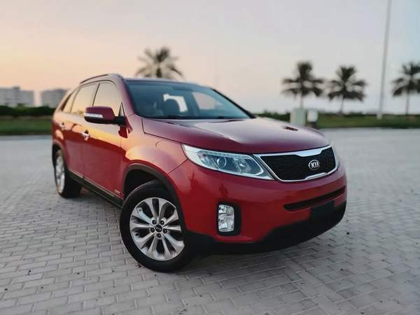 Kia Sorento 2014 GCC 4 Cylinder Immaculate Prestine Clean Condition 7 Seater SUV Perfect For Family