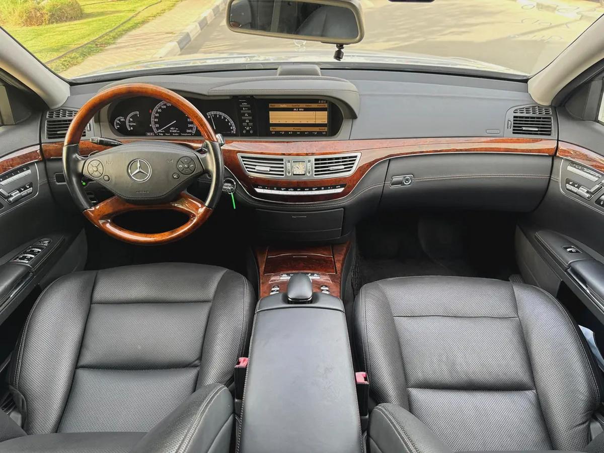 Mercedes-Benz S550 2012 91000km - 4 Auction Grade - Japan Import - Clean Title-8-8