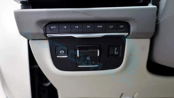 2025 Cadillac Escalade 600 Sport Platinum V8 6.2L With 5 Years Or 200,000 Km Warranty