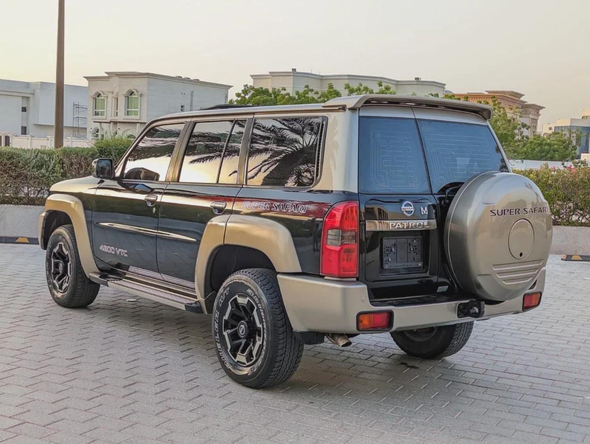 2021 NISSAN PATROL SUPER SAFARI GCC ORIGINAL PAINT IN EXCELLENT CONDITION-12-12