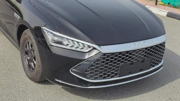 BYD QIN PLUS Design PHEV (Black)