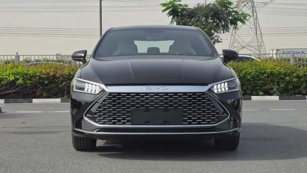BYD QIN PLUS Design PHEV (Black)