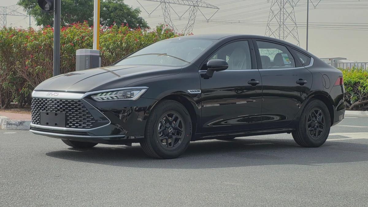 BYD QIN PLUS Design PHEV (Black)-3-3