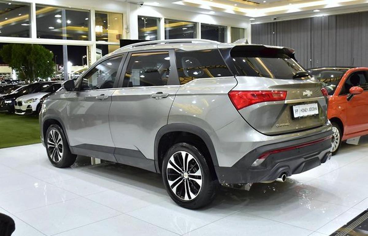Chevrolet Captiva Premier ( 2023 Model ) in Grey Color GCC Specs-11-11