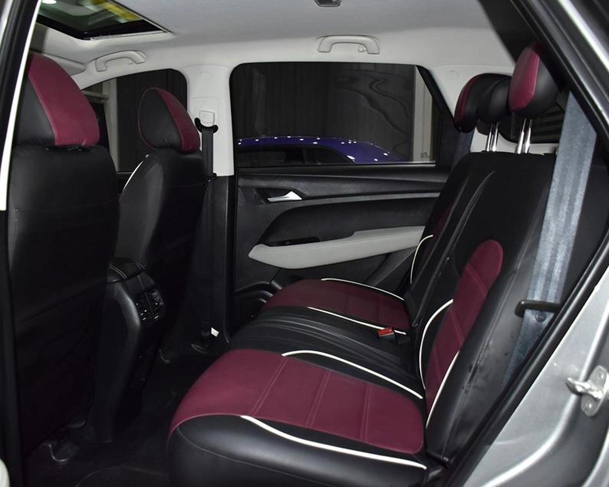 Chevrolet Captiva Premier ( 2023 Model ) in Grey Color GCC Specs-8-8
