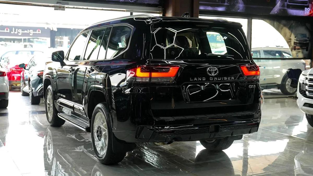 2026 LAND CRUISER 300 GXR 4.0L PETROL FULL OPTION GCC-10-10