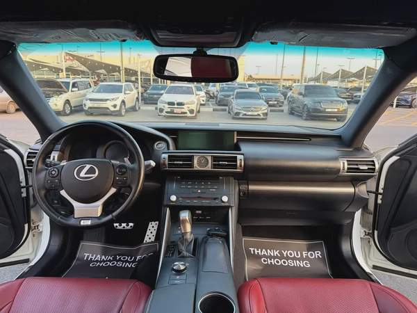 لكزس IS350 V6 3.5L F-SPORT موديل 2015 وارد فل اولشن بحاله الوكاله