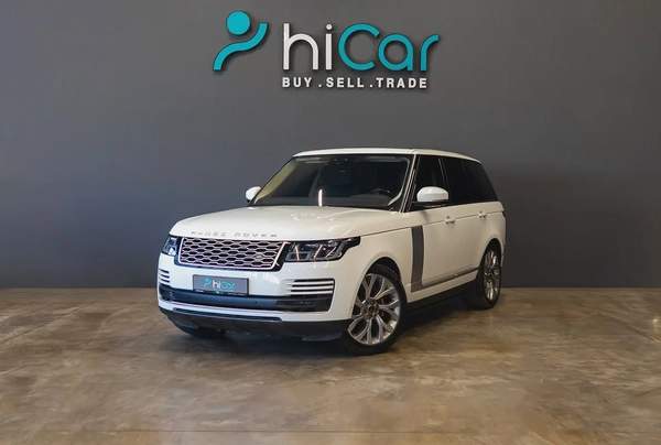 AED 2,682 pm • 0% Downpayment • Range Rover Vogue • 1 Year Warranty