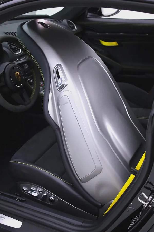 PORSCHE GT4 CARBON PACKAGE + PREMIUM RIMS + FULLY LOADED + WARRANTY UNTIL JUNE 2027