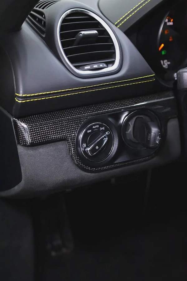 PORSCHE GT4 CARBON PACKAGE + PREMIUM RIMS + FULLY LOADED + WARRANTY UNTIL JUNE 2027