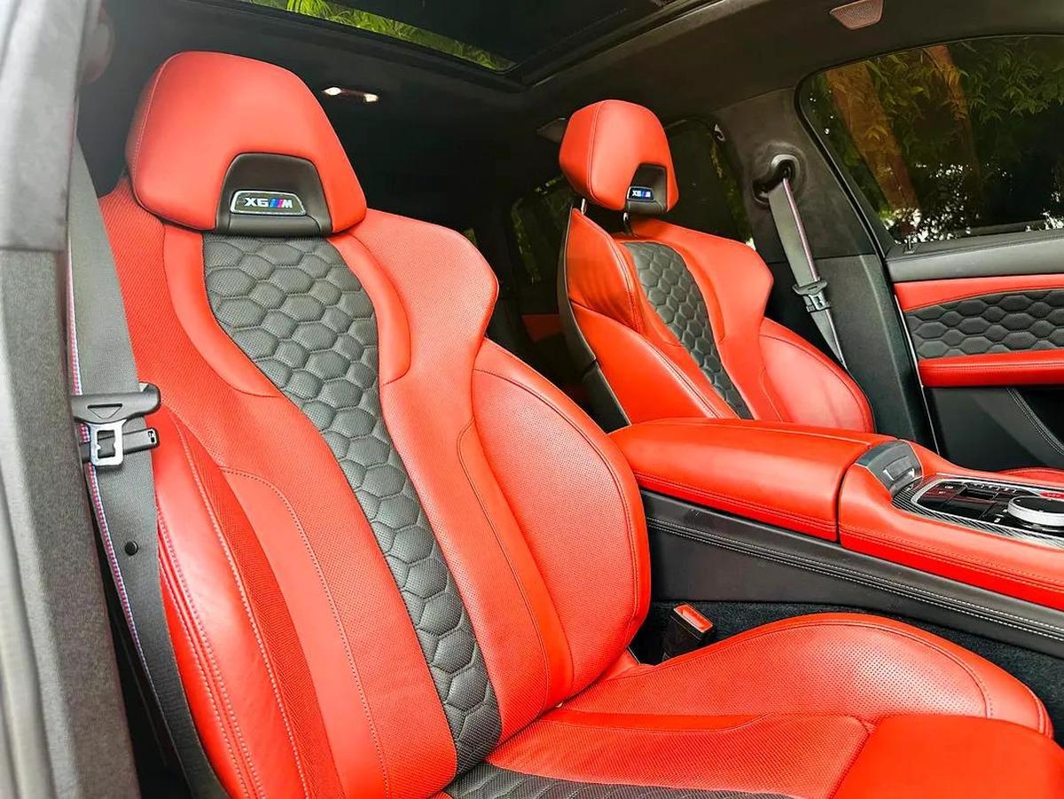 BMW X6 M COMPETITION FREE ACCIDENT UNDER WARRANTY-13-13