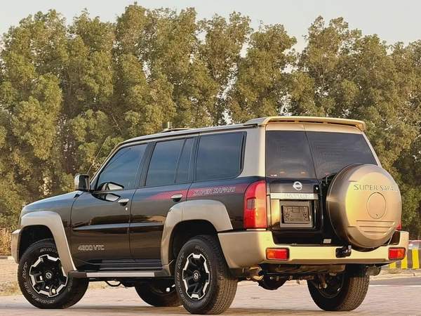 Nissan Patrol Super Safari, 2021 GCC specs, in excellent condition.
