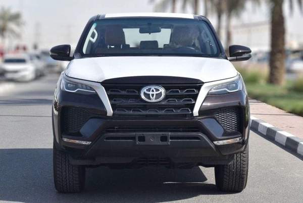 Toyota Fortuner FORTUNER 2.4L DSL