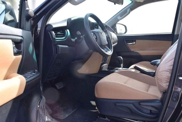 Toyota Fortuner FORTUNER 2.4L DSL