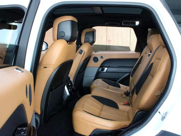 2018 Land Rover Range Rover Sport Supercharged - GCC Specs