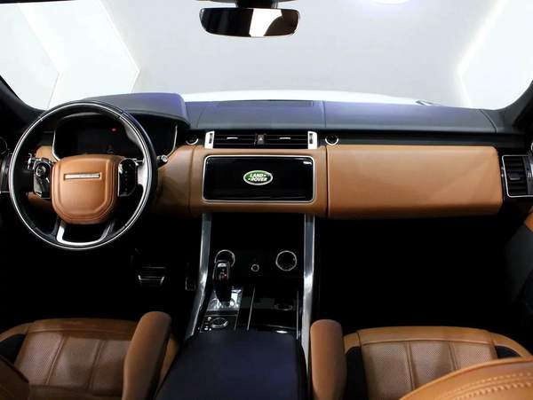 2018 Land Rover Range Rover Sport Supercharged - GCC Specs