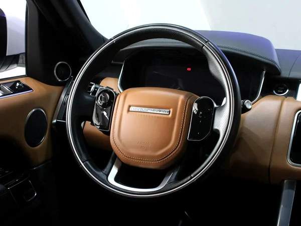 2018 Land Rover Range Rover Sport Supercharged - GCC Specs