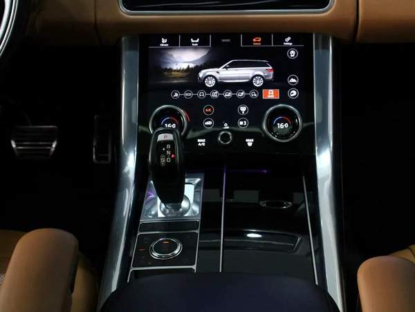 2018 Land Rover Range Rover Sport Supercharged - GCC Specs