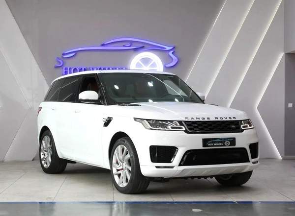 2018 Land Rover Range Rover Sport Supercharged - GCC Specs