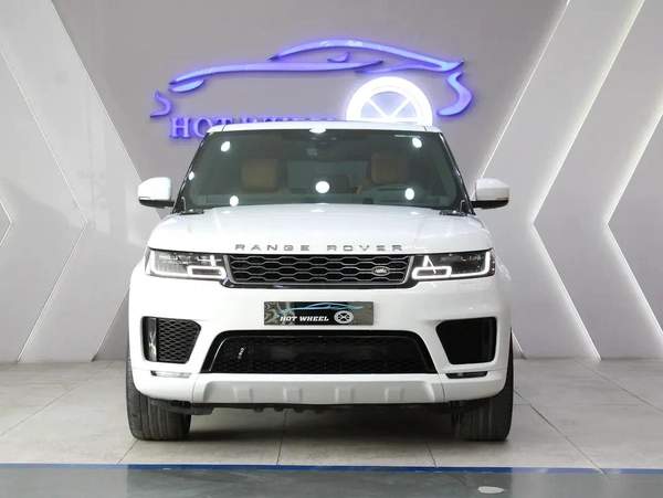 2018 Land Rover Range Rover Sport Supercharged - GCC Specs