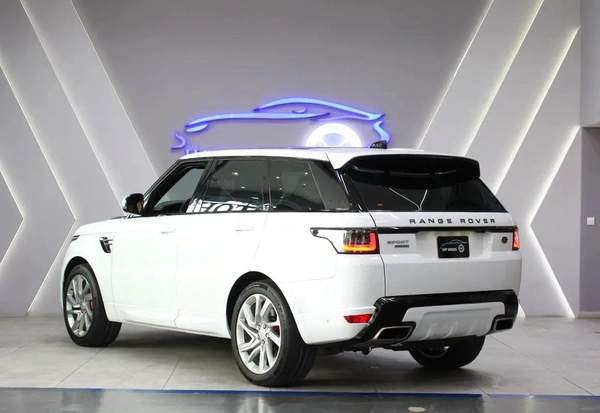 2018 Land Rover Range Rover Sport Supercharged - GCC Specs