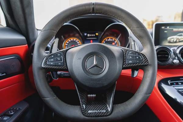 2017 Mercedes-Benz AMG-GT S RWD | Original 700 GTR wide body kit | GCC Specs
