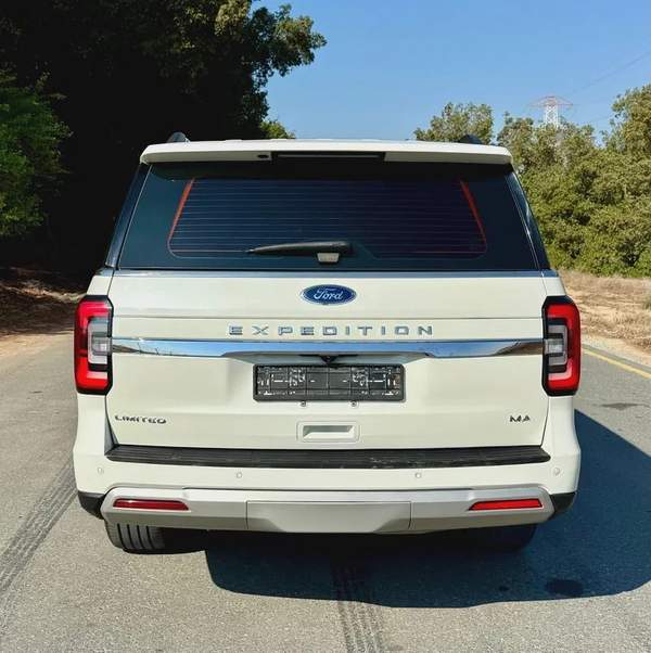 فورد أكسبديشن LEMITED موديل 2022 فل مواصفات