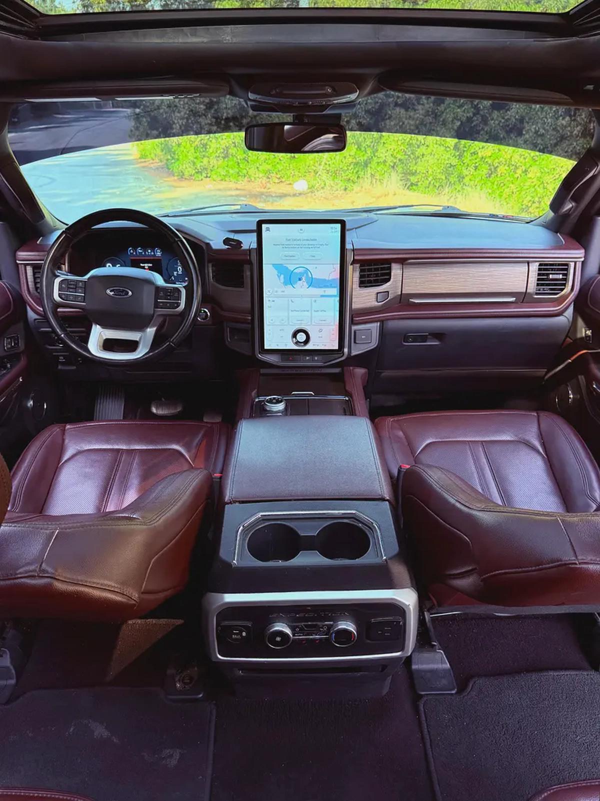 فورد أكسبديشن LEMITED موديل 2022 فل مواصفات-8-8