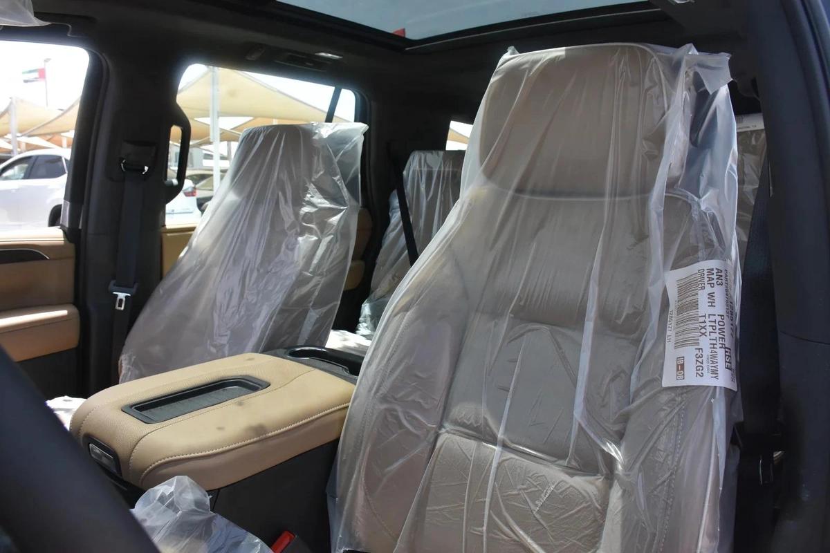 CHEVROLET TAHOE PREMIER 2024 | BLACK-4-4