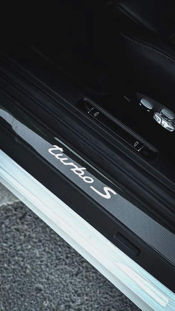 2015 | Porsche Carrera 911 Turbo S | Low Mileage | Warranty | 560HP | Excellent Condition