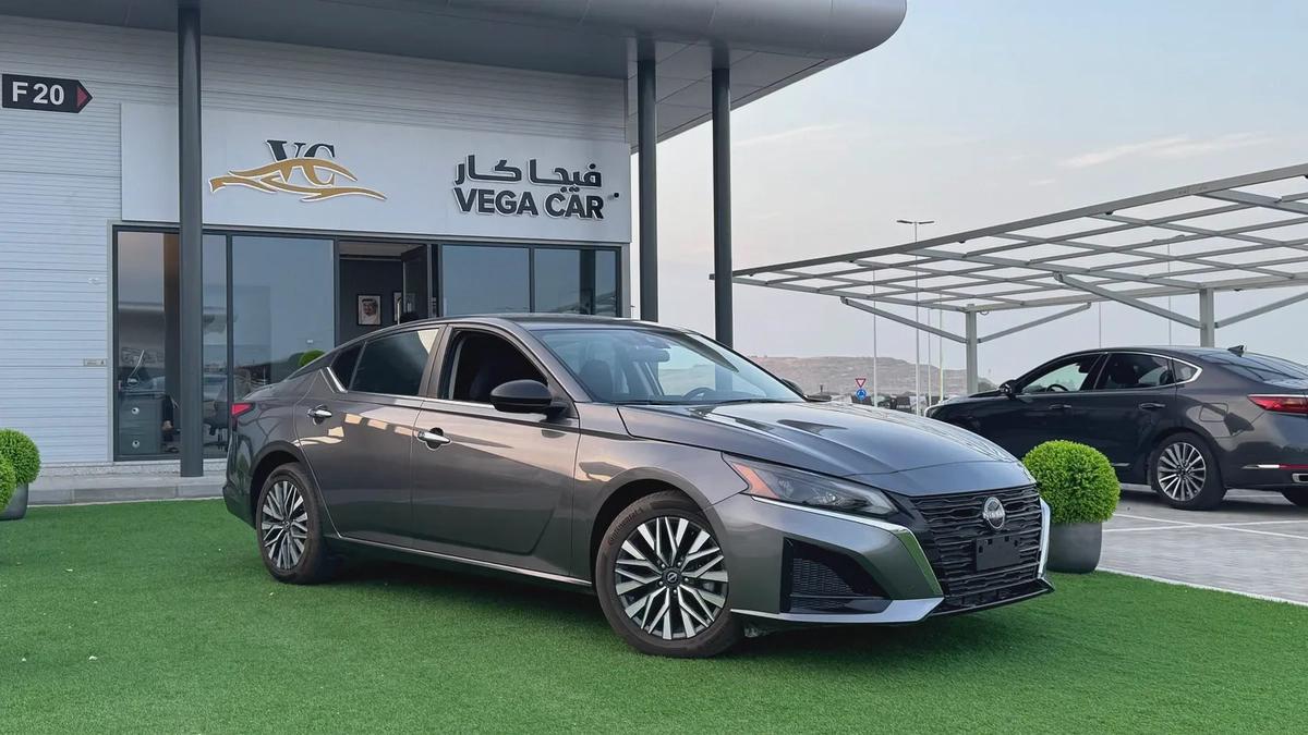 Nissan Altima sv 2024 7000km only-1-1