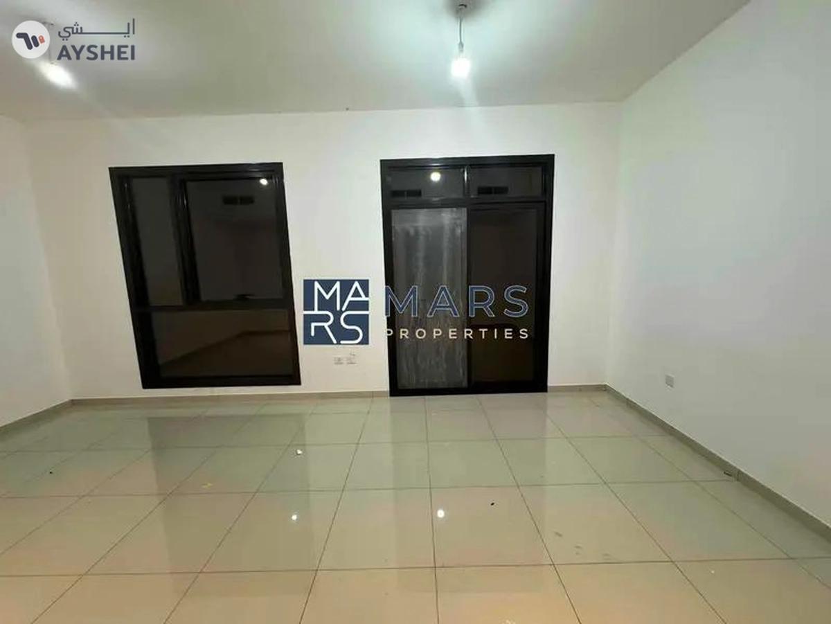 | 2BR With Garden | Maids Room | Prime Location |-4-4