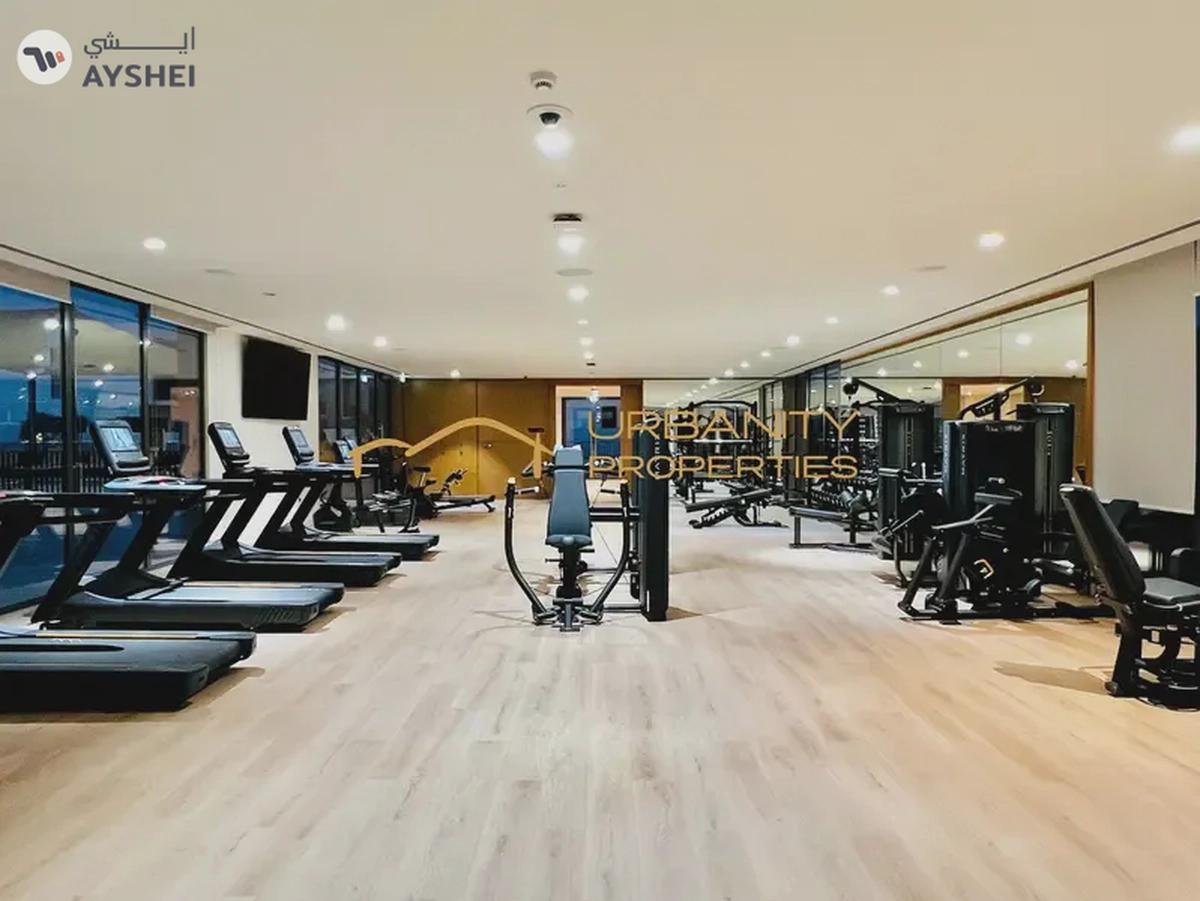 Elegant 4-Bedroom Corner Villa Orania| Prime Location | AED 200,000 Annual Rent-3-3