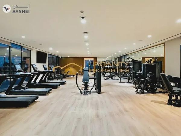 Elegant 4-Bedroom Corner Villa Orania| Prime Location | AED 200,000 Annual Rent