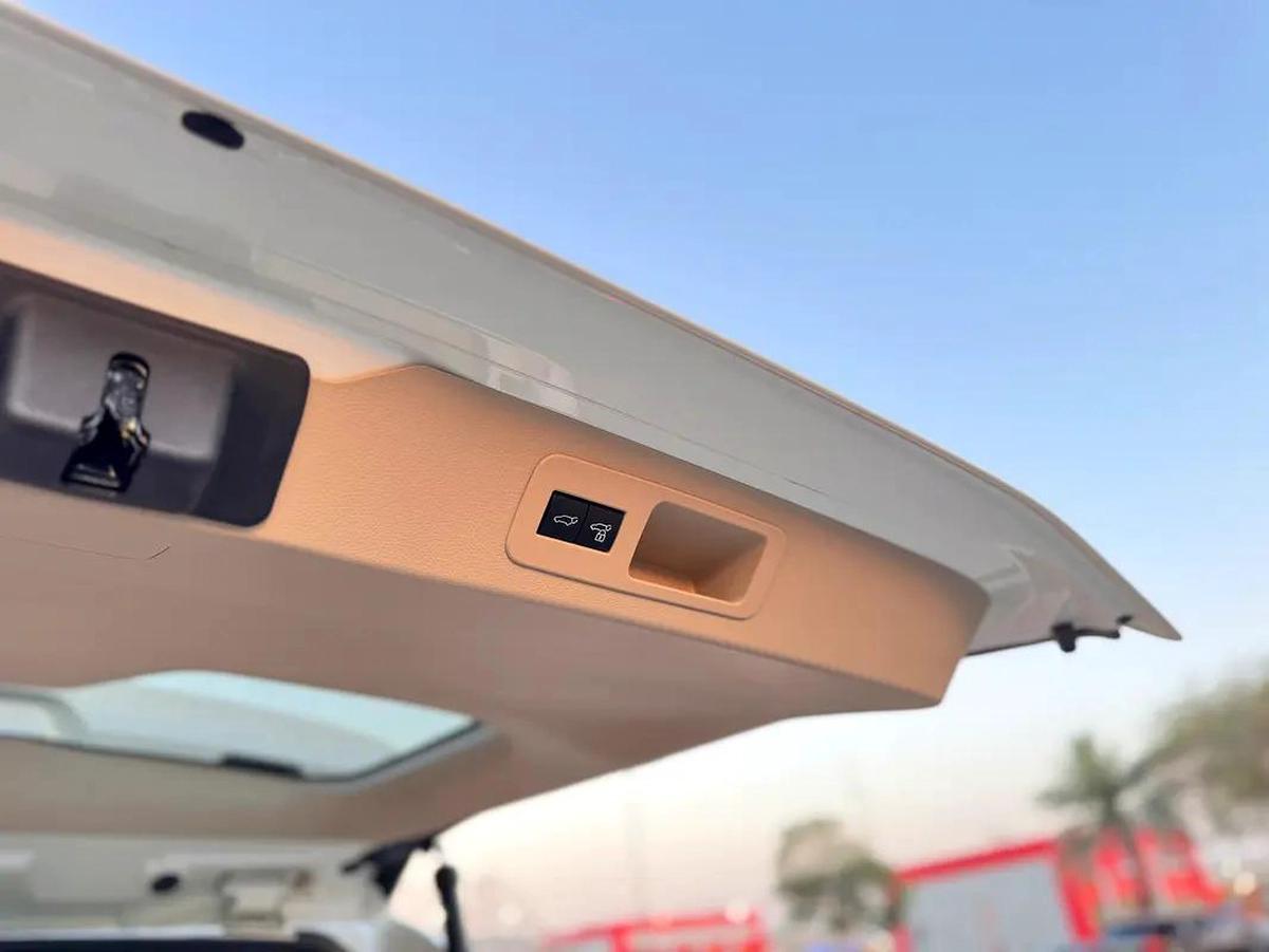 CRUISER GXR / BRAND NEW / FULL OPTION / 3 YEARS WARRANTY-6-6