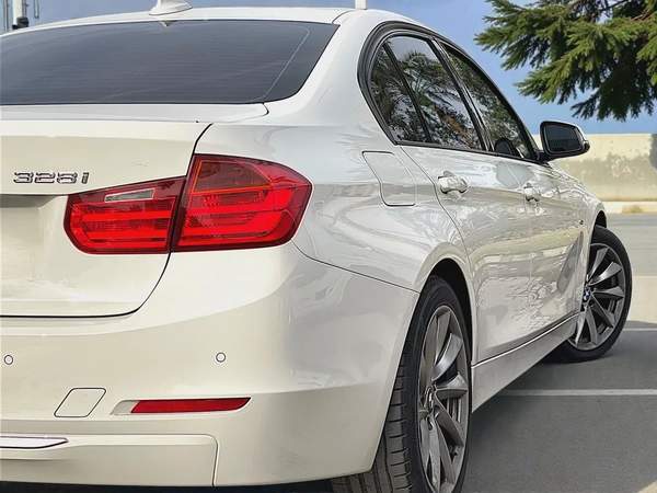BMW | 3 SERIES | 328i Modern | ORIGINAL PAINT | FREE ACCIDENT | LOW MILEAGE