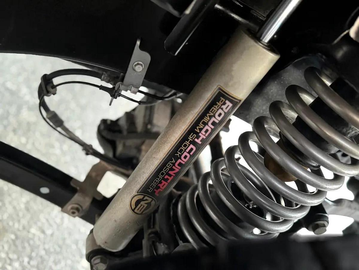 Jeep Wrangler in showroom condition-3-3