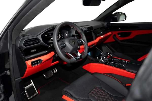 2025 URUS SE HYBRID | STYLE PACKAGE | NEW REAR DIFFUSER AERO LIP | FULL OPTIONS | JAPANESE SPE