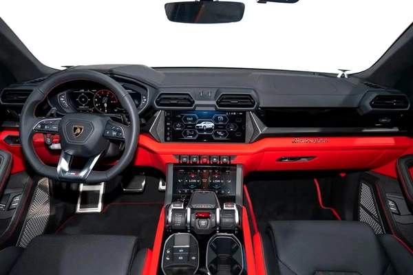 2025 URUS SE HYBRID | STYLE PACKAGE | NEW REAR DIFFUSER AERO LIP | FULL OPTIONS | JAPANESE SPE