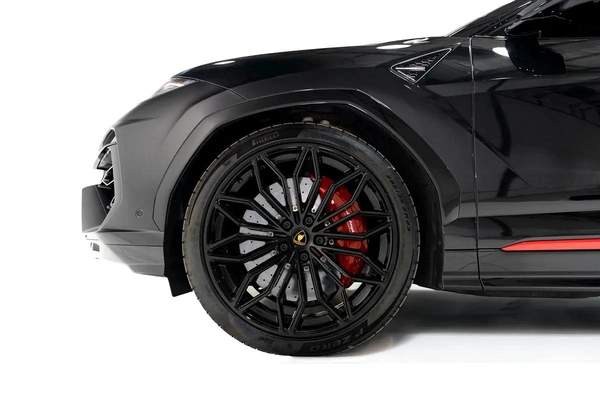 2025 URUS SE HYBRID | STYLE PACKAGE | NEW REAR DIFFUSER AERO LIP | FULL OPTIONS | JAPANESE SPE