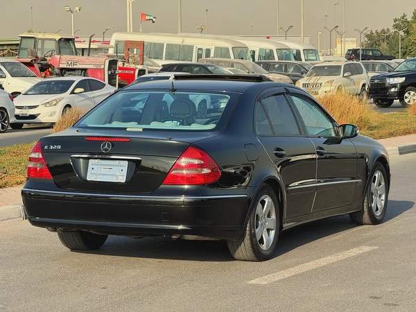 Mercedes Benz E320 2004 73000km - Beige Interior - Original Paint - Japan Import - Clean Title
