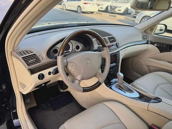 Mercedes Benz E320 2004 73000km - Beige Interior - Original Paint - Japan Import - Clean Title