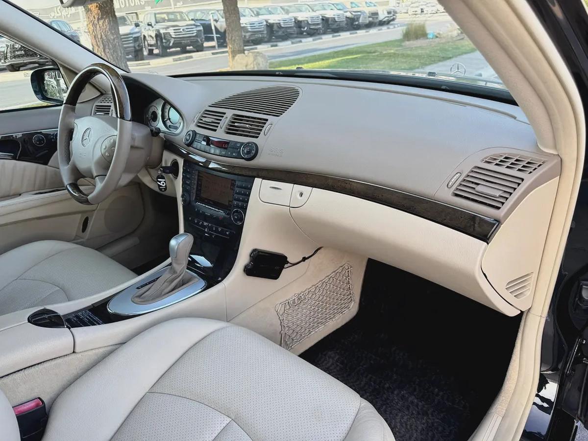 Mercedes Benz E320 2004 73000km - Beige Interior - Original Paint - Japan Import - Clean Title-9-9